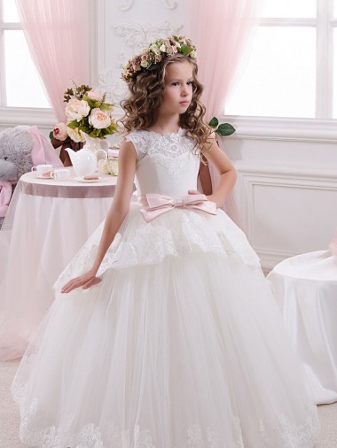 V-Back Ivory Ball Gown Sweetheart Chapel Train Flower Girl Dress for Wedding York